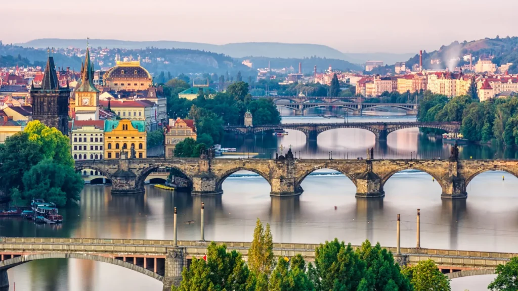 جمهوری چک، آداب و رسوم و جاذبه‌های گردشگری خاص