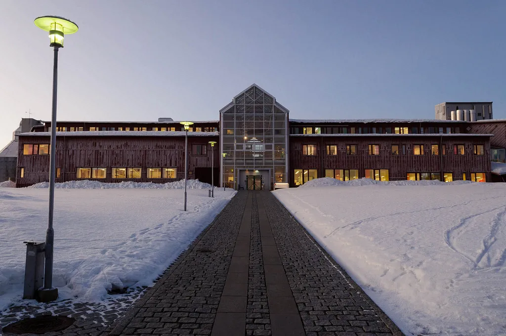 دانشگاه قطب شمال نروژ یا UiT