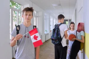 تحصیل در مقطع دبیرستان در کانادا