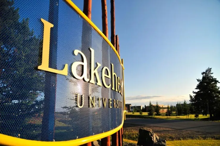 دانشگاه lakehead