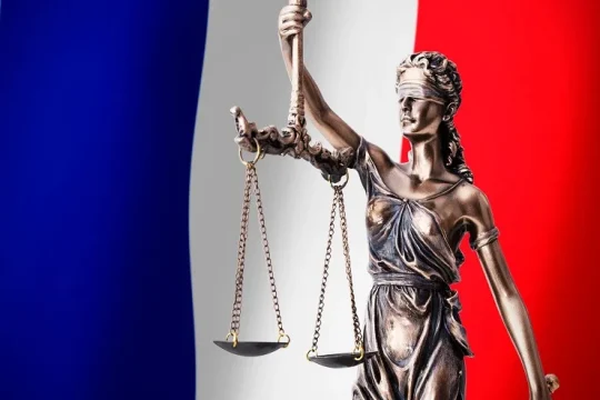 قوانین کشور فرانسه