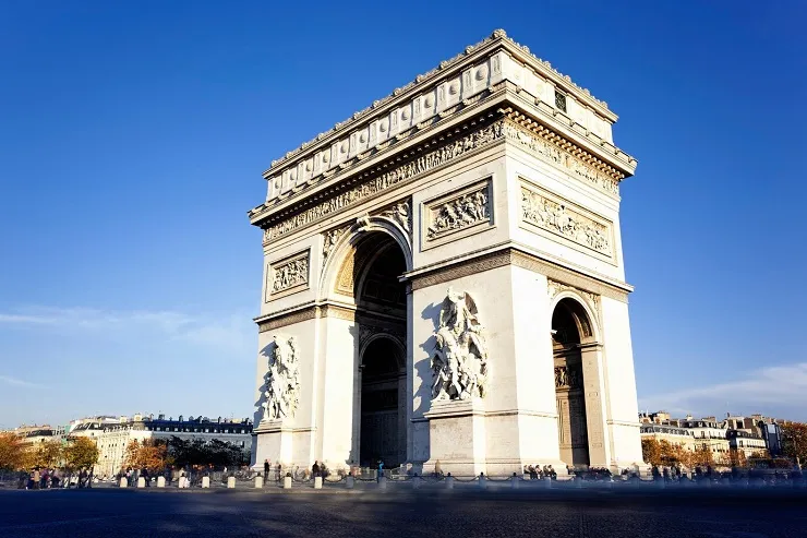 خریدن ملک در پاریس
